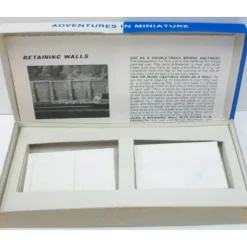 Trains|AIM 207 N Scale Plain Concrete Retaining Walls - Model Train Junction: Quality Parts and Art Supplies