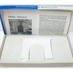 Trains|AIM 210 N Scale Single Track Cut Stone Tunnel Portal - Model Train Junction: Quality Parts and Art Supplies