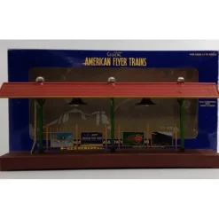 Trains|American Flyer 6-49855 S Scale Illuminated Station Platform - Model Train Junction: Quality Parts and Art Supplies
