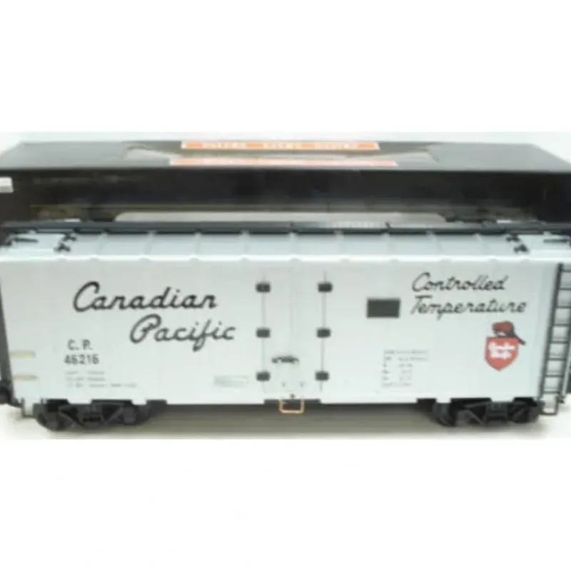 Trains|Aristo-Craft 46216 Canadian Pacific Reefer - Model Train Junction: Quality Parts and Art Supplies