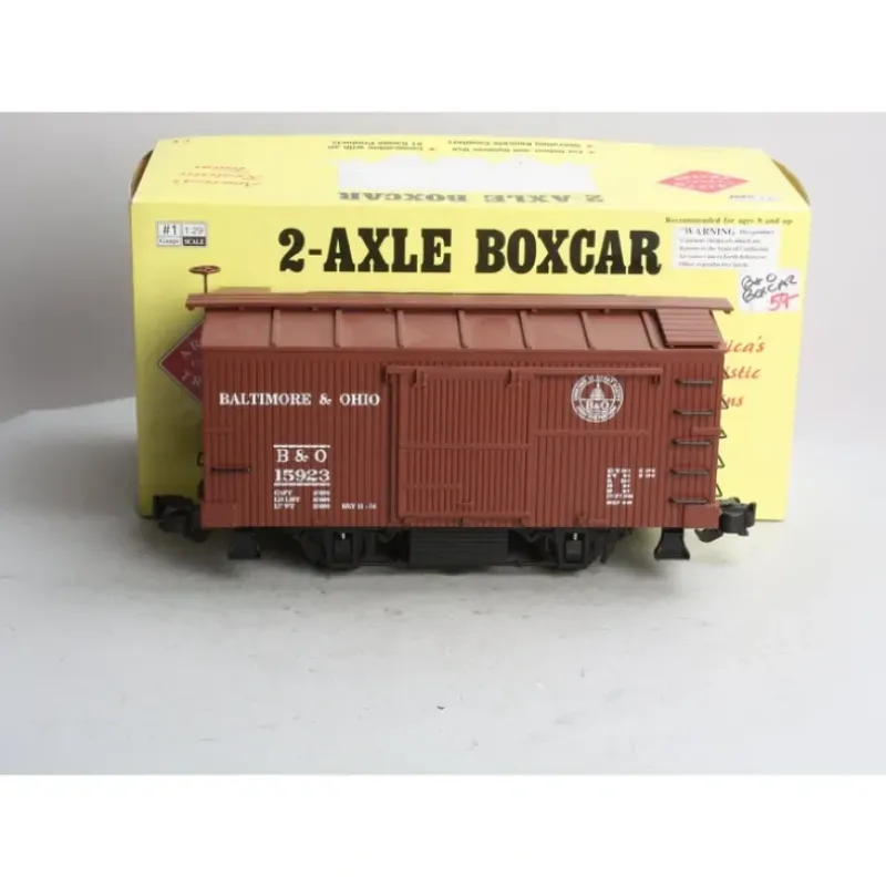 Trains|Aristo-Craft 40305 G Scale Baltimore and Ohio 20' Box Car #15923 - Model Train Junction: Quality Parts and Art Supplies