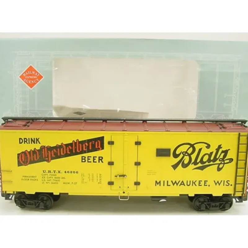Trains|Aristo-Craft 46206 G Scale Blatz Beer Refrigerator Car - Model Train Junction: Quality Parts and Art Supplies