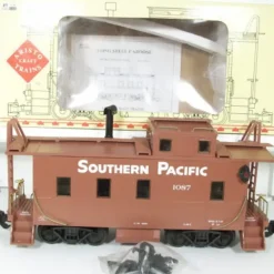 Trains|Aristo-Craft 42107 G Scale Southern Pacific Caboose w/ Metal Wheels - Model Train Junction: Quality Parts and Art Supplies