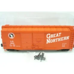 Trains|Aristo-Craft 45108 Great Northern Steel Boxcar - Model Train Junction: Quality Parts and Art Supplies