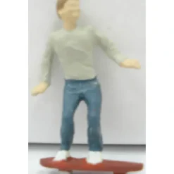 Trains|Arttista 1255 O Scale Boy on Skateboard Pewter Han Painted Figure - Model Train Junction: Quality Parts and Art Supplies