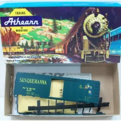 Trains|Athearn 327-15 Bev-Bel Corp 40' Boxcar # 555 Kit - Model Train Junction: Quality Parts and Art Supplies