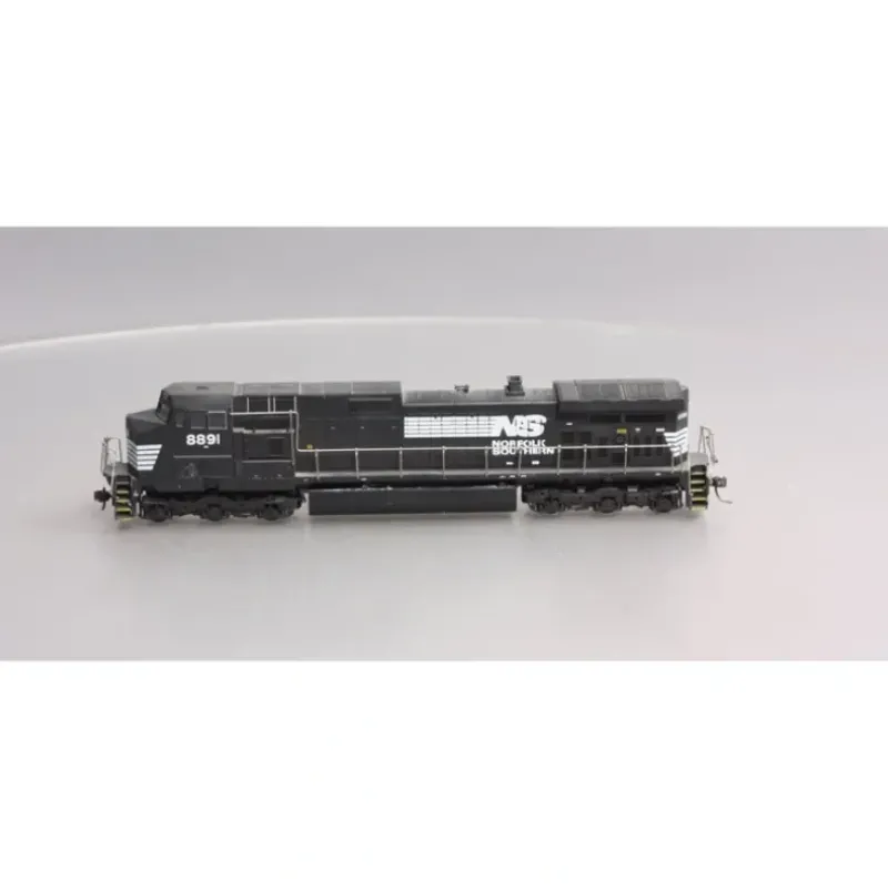 Trains|Athearn 4933 HO Norfolk Southern C44-9W Powered Diesel Locomotive #8891 VG - Model Train Junction: Quality Parts and Art Supplies