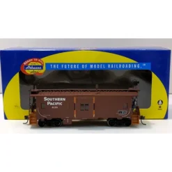 Trains|Athearn 74745 HO RTR Bay Window Caboose, SP #4119 - Model Train Junction: Quality Parts and Art Supplies