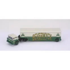 Trains|Athearn 91985 HO RTR Beverwyck Ale Ford C Tractor w/Beverage Trailer - Model Train Junction: Quality Parts and Art Supplies