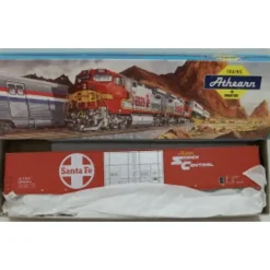 Trains|Athearn 1975 HO Santa Fe 86' 4Door High Cube Box Kit - Model Train Junction: Quality Parts and Art Supplies
