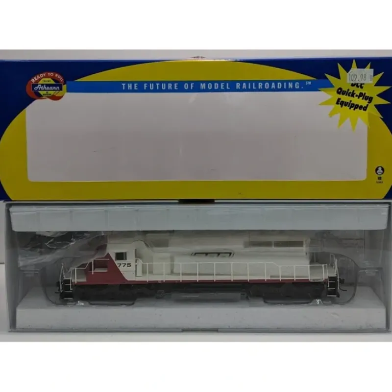 Trains|Athearn 95180 HO Scale SOO Line SD40-2 Powered Diesel Locomotive #775 - Model Train Junction: Quality Parts and Art Supplies
