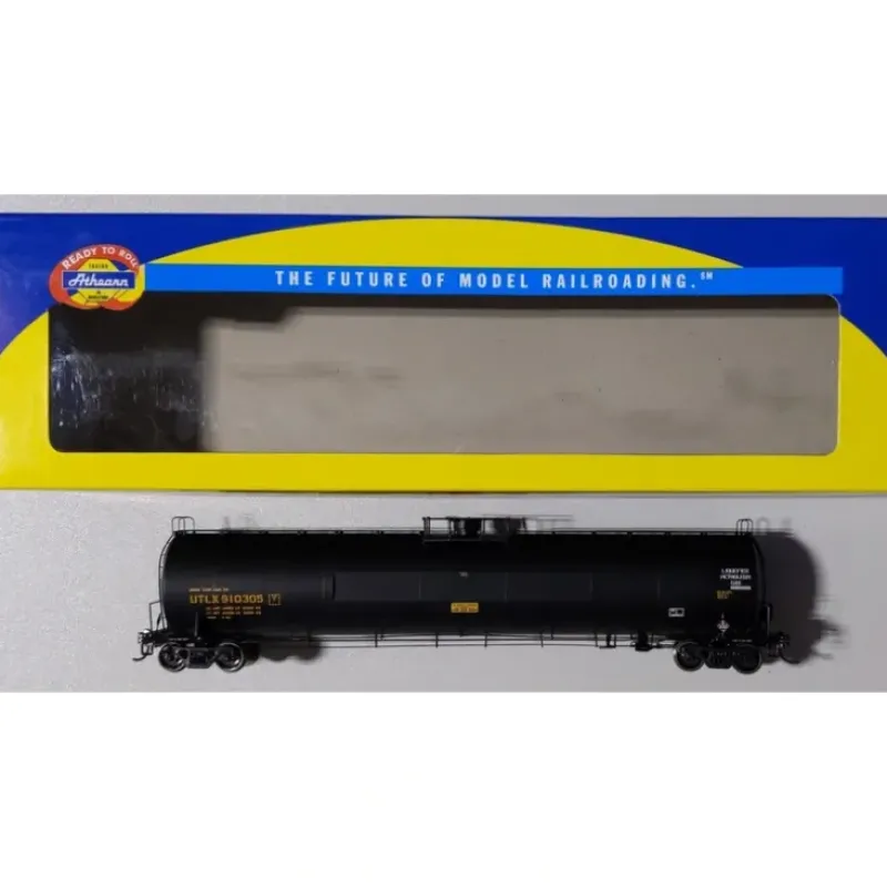 Trains|Athearn 96422 HO Scale UTLX UTC 33k LPG "Flat Panel" Tank Car #910305 - Model Train Junction: Quality Parts and Art Supplies