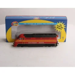 Trains|Athearn 26346 HO Southern Pacific Daylight F59PHI Diesel Locomotive # 6496 RTR - Model Train Junction: Quality Parts and Art Supplies