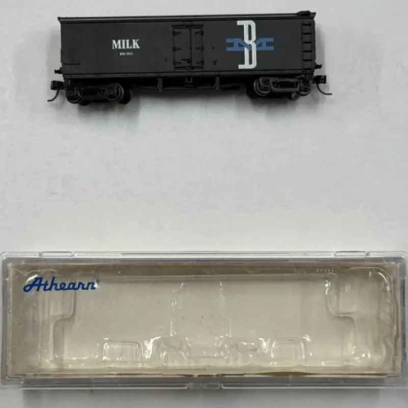 Trains|Athearn 11639 N Boston & Maine 40' Milk Car #1923 - Model Train Junction: Quality Parts and Art Supplies