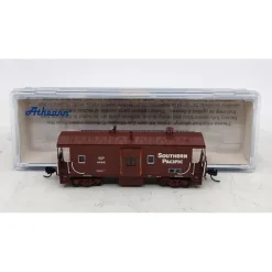 Trains|Athearn 23235 N Southern Pacific Bay Window C-50-8 Caboose #4696 - Model Train Junction: Quality Parts and Art Supplies