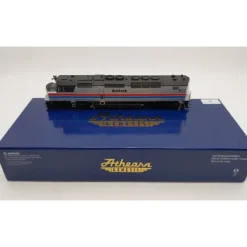 Trains|Athearn ATHG64120 HO Amtrak SDP40F Diesel Locomotive #611 LN/Box - Model Train Junction: Quality Parts and Art Supplies