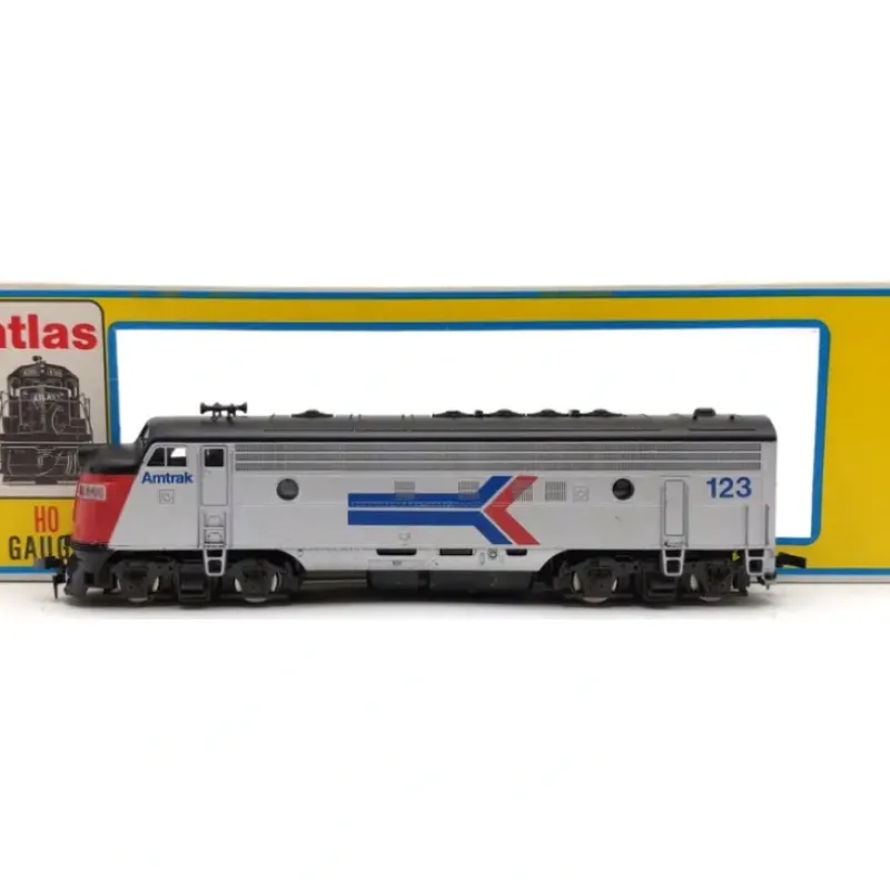 Trains|Atlas 7044 HO Amtrak FP7 Diesel Locomotive #123 EX/Box - Model Train Junction: Quality Parts and Art Supplies