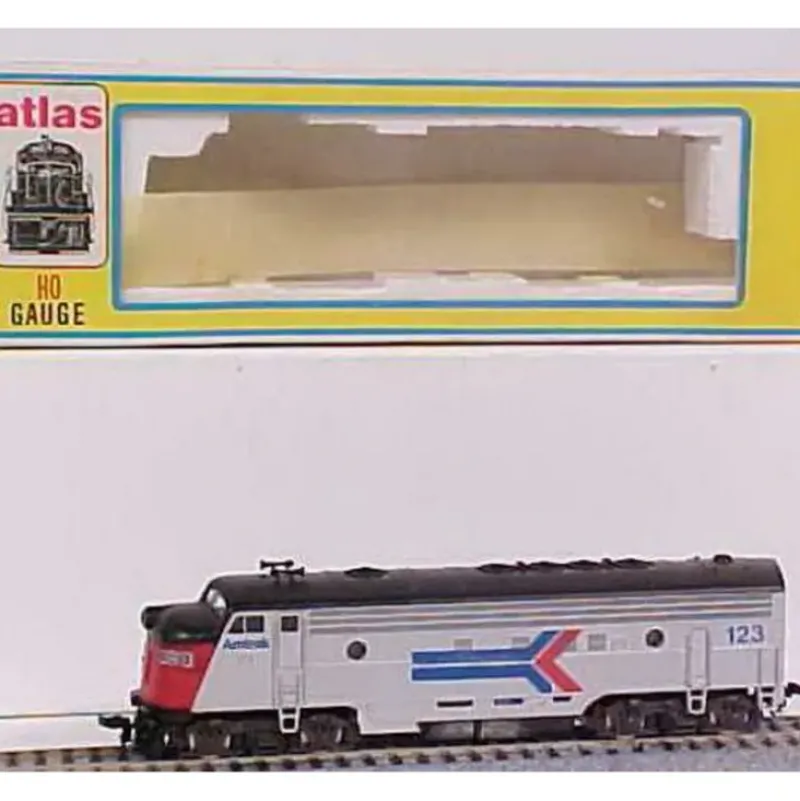 Trains|Atlas 7044 HO Amtrak FP7 Diesel Locomotive #123 - Model Train Junction: Quality Parts and Art Supplies