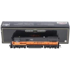 Trains|Atlas 10000900 HO MILW U30C Phase III Diesel Locomotive w/DCC & Sound #5653 - Model Train Junction: Quality Parts and Art Supplies