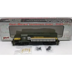 Trains|Atlas 10000050 HO Scale SAL C420 Phase 2A Diesel Locomotive #111 - Model Train Junction: Quality Parts and Art Supplies