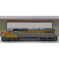 Trains|Atlas 7645 HO Scale Union Pacific C40-8 Diesel Locomotive #9067 - Model Train Junction: Quality Parts and Art Supplies