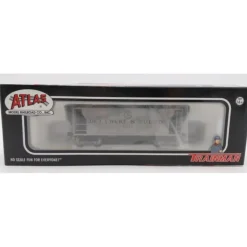 Trains|Atlas 11303 HO Trainman PS-2 Covered Hopper, D&H #12110 - Model Train Junction: Quality Parts and Art Supplies