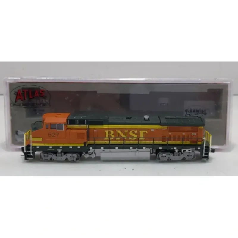 Trains|Atlas 48821 N BNSF Dash 8-40BW Diesel Locomotive #527 LN/Box - Model Train Junction: Quality Parts and Art Supplies