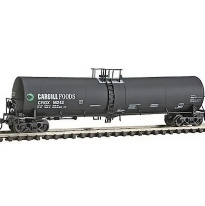 Trains|Atlas 50000400 N Scale Cargill Trinity 25,500-Gallon Tank #16242 - Model Train Junction: Quality Parts and Art Supplies