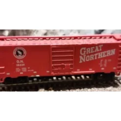 Trains|Atlas 61001-10 N Scale Great Northern Single Door Boxcar #18425 - Model Train Junction: Quality Parts and Art Supplies