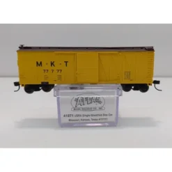 Trains|Atlas 41871 N Scale Missouri-Kansas-Texas USRA Boxcar #77777 - Model Train Junction: Quality Parts and Art Supplies