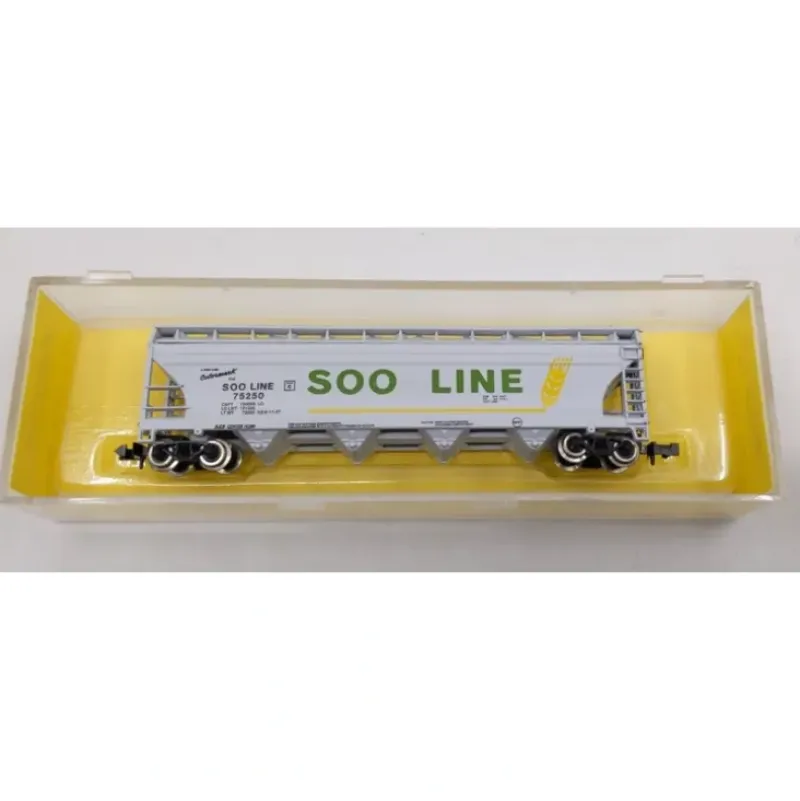 Trains|Atlas 3710 N Scale Soo Line Centerflow Hopper Car #75250 LN/Box - Model Train Junction: Quality Parts and Art Supplies