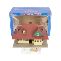 Trains|Atlas 66901 O Gauge Built-Up Passenger Station EX/Box - Model Train Junction: Quality Parts and Art Supplies