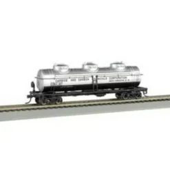 Trains|Bachmann 17144 HO Carbide and Carbon Chemicals Corporation 40' 3-Dome Tank Car - Model Train Junction: Quality Parts and Art Supplies