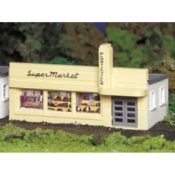 Trains|Bachmann 45141 HO Plasticville Supermarket Building Kit - Model Train Junction: Quality Parts and Art Supplies