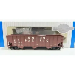 Trains|Bachmann 18702 HO UP Bethlehem Steel 3-Bay 100 Ton 3 Bay Hopper #36255 - Model Train Junction: Quality Parts and Art Supplies