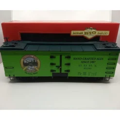 Trains|Bachmann 98689 Kennebec River Brewery Billboard Reefer (Metal Wheels) - Model Train Junction: Quality Parts and Art Supplies