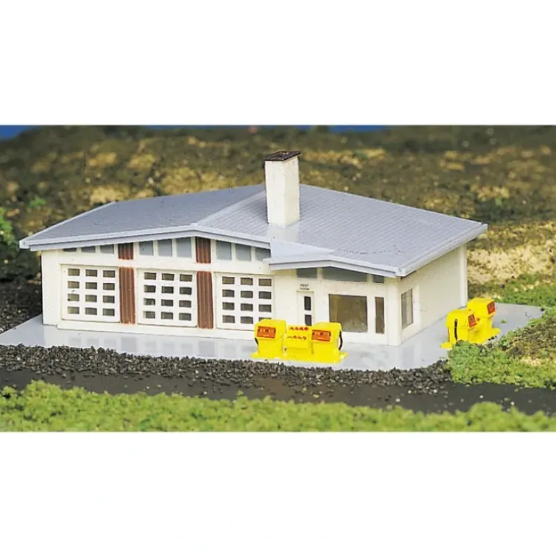 Trains|Bachmann 45904 N Plasticville Assembled Shell Gas Station - Model Train Junction: Quality Parts and Art Supplies
