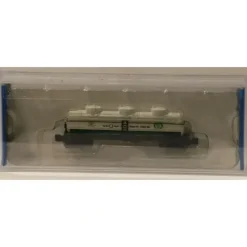 Trains|Bachmann 70187 N Scale 40' 3-Dome Quaker State Tank Car - Model Train Junction: Quality Parts and Art Supplies
