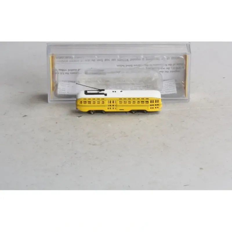 Trains|Bachmann 62991 N Scale Cincinnati PCC Trolley - Model Train Junction: Quality Parts and Art Supplies