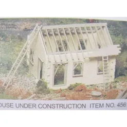 Trains|Bachmann 45613 O Plasticville House Under Construction Classic Building Kit - Model Train Junction: Quality Parts and Art Supplies