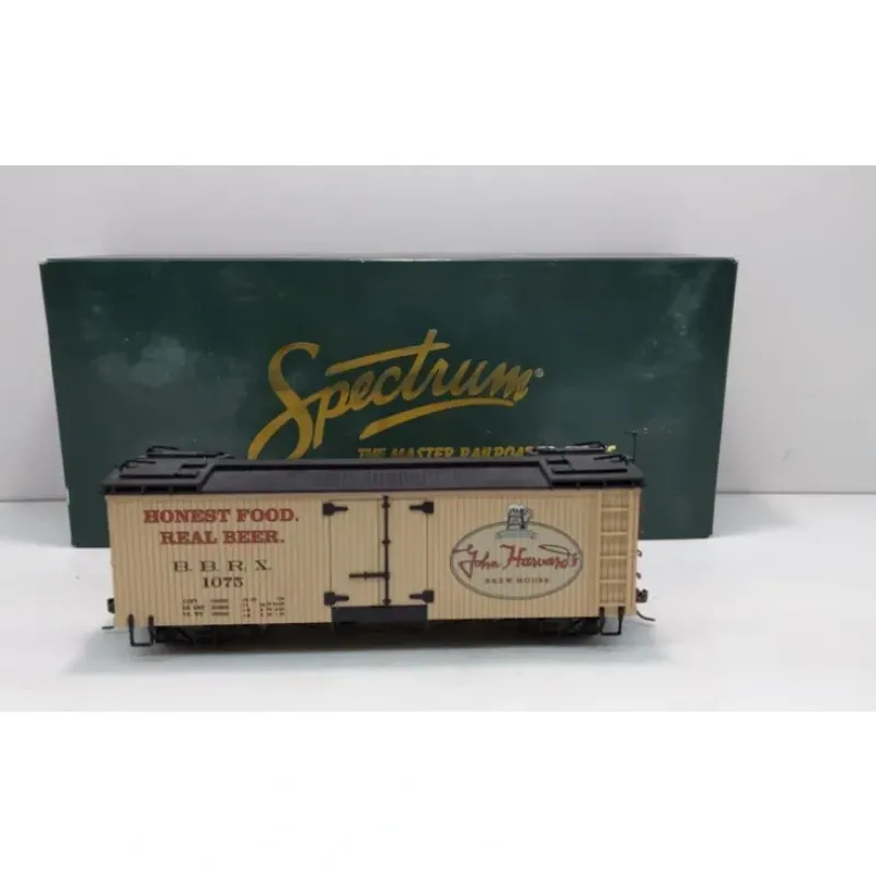 Trains|Bachmann 27467 On30 John Harvard's Brewhouse Billboard Reefer #1075 - Model Train Junction: Quality Parts and Art Supplies