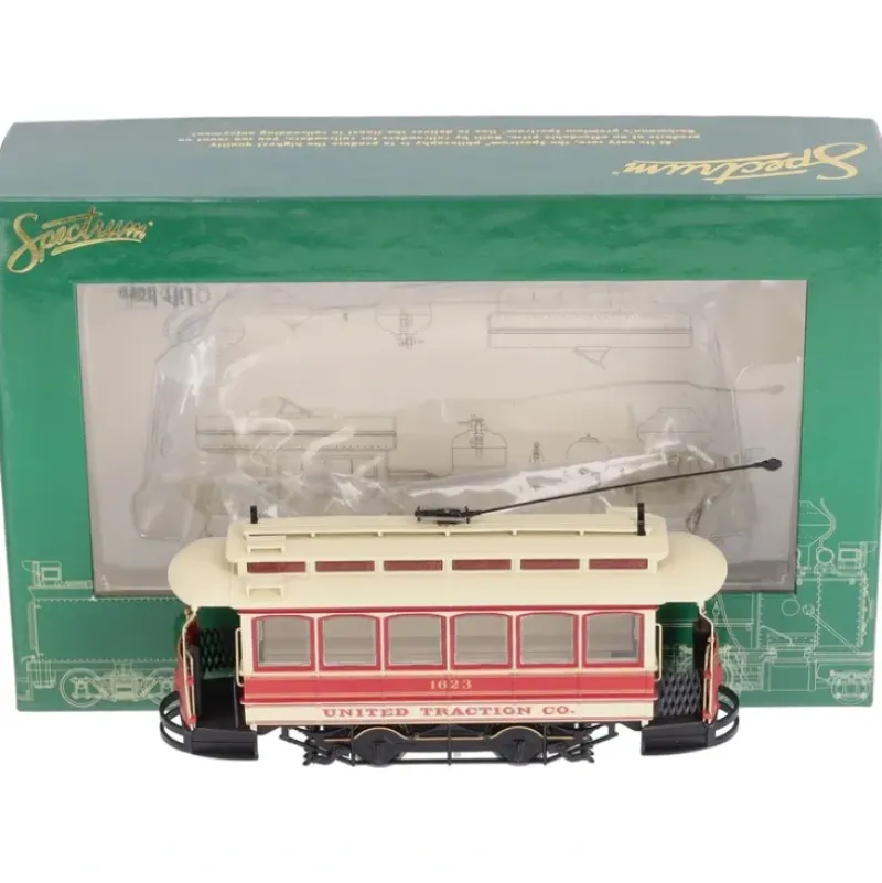 Trains|Bachmann 25128 On30 United Traction Co. Powered Closed Streetcar - Model Train Junction: Quality Parts and Art Supplies