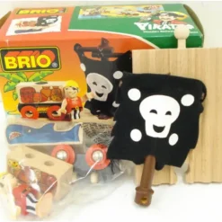 Trains|Brio 33904 Pirate Raft Track - Model Train Junction: Quality Parts and Art Supplies