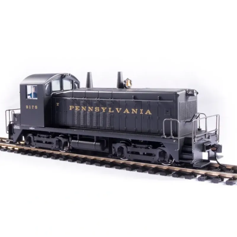 Broadway Limited, HO Scale, 6730, EMD NW2, PRR, 9168 - Model Train Junction: Quality Parts and Art Supplies Outlet
