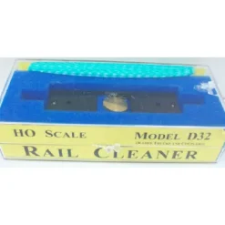 Trains|CenterLine Products D32 HO Scale Rail Cleaner (Kadee Trucks & Couplers) - Model Train Junction: Quality Parts and Art Supplies