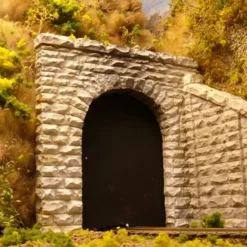 Trains|Chooch Enterprises 8340 HO Single Cut Stone Tunnel Portal - Model Train Junction: Quality Parts and Art Supplies