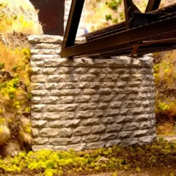 Trains|Chooch Enterprises 8460 HO Single-Track Cut Stone Tapered Abutment - Model Train Junction: Quality Parts and Art Supplies