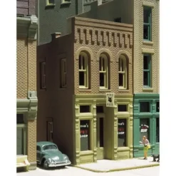 Trains|DPM 20200 HO Pam's Pets Shop 2-1/8" W x 3" D x 4-1/8" H Building Kit - Model Train Junction: Quality Parts and Art Supplies