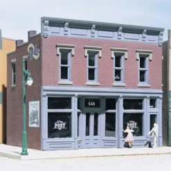 Trains|DPM 10200 HO Roberts' Dry Goods Building Kit - Model Train Junction: Quality Parts and Art Supplies