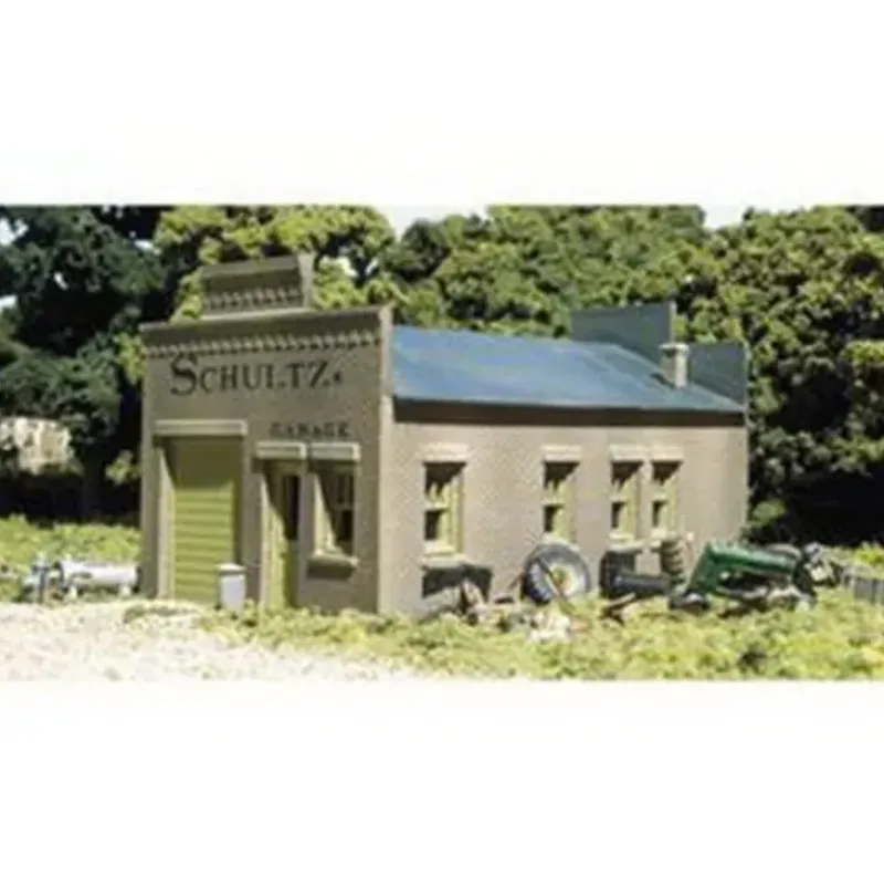 Trains|DPM 20100 HO Scale Schlutz's Garage Building Kit - Model Train Junction: Quality Parts and Art Supplies